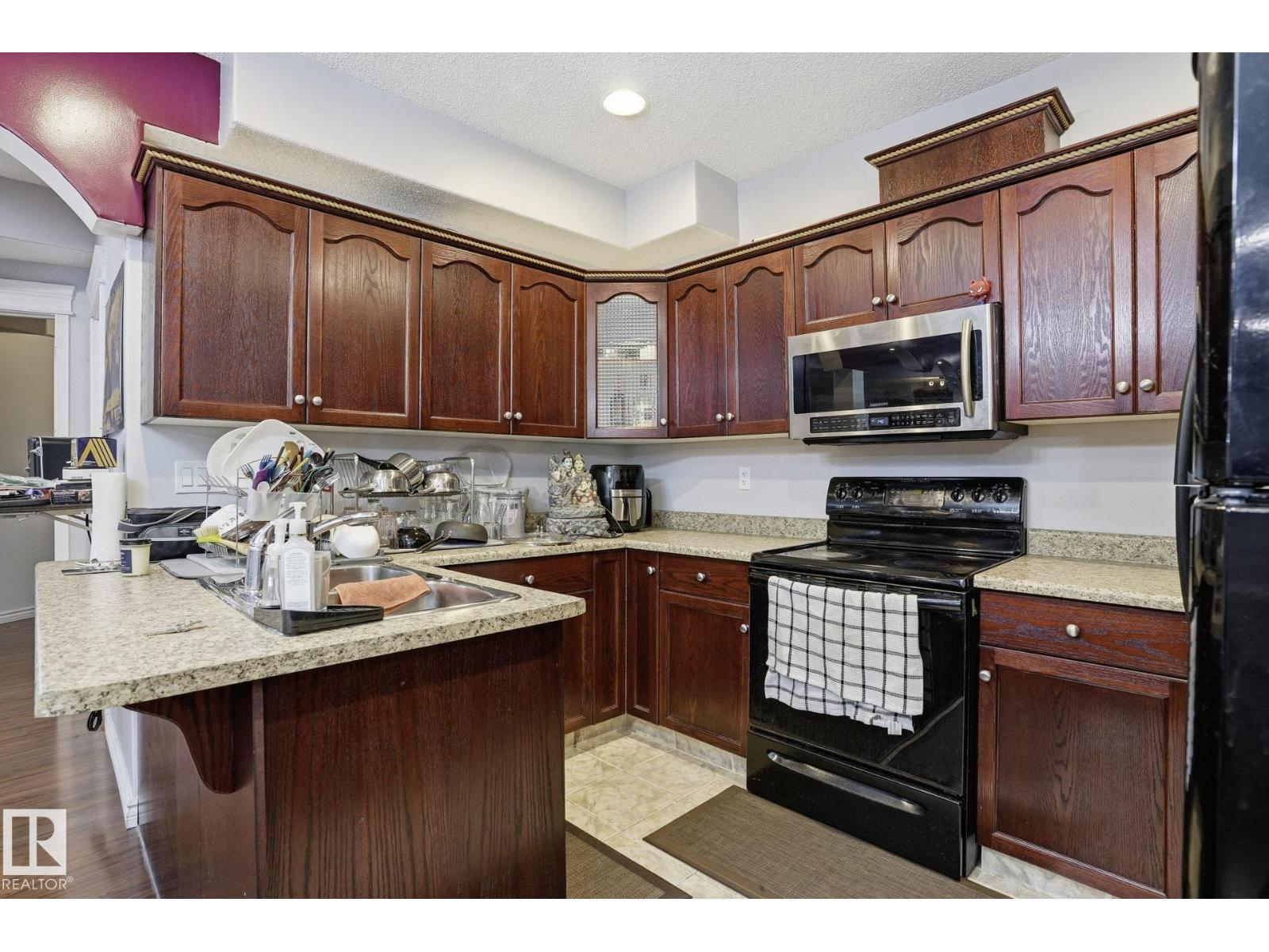 4831 154 Ave NW NW, Edmonton