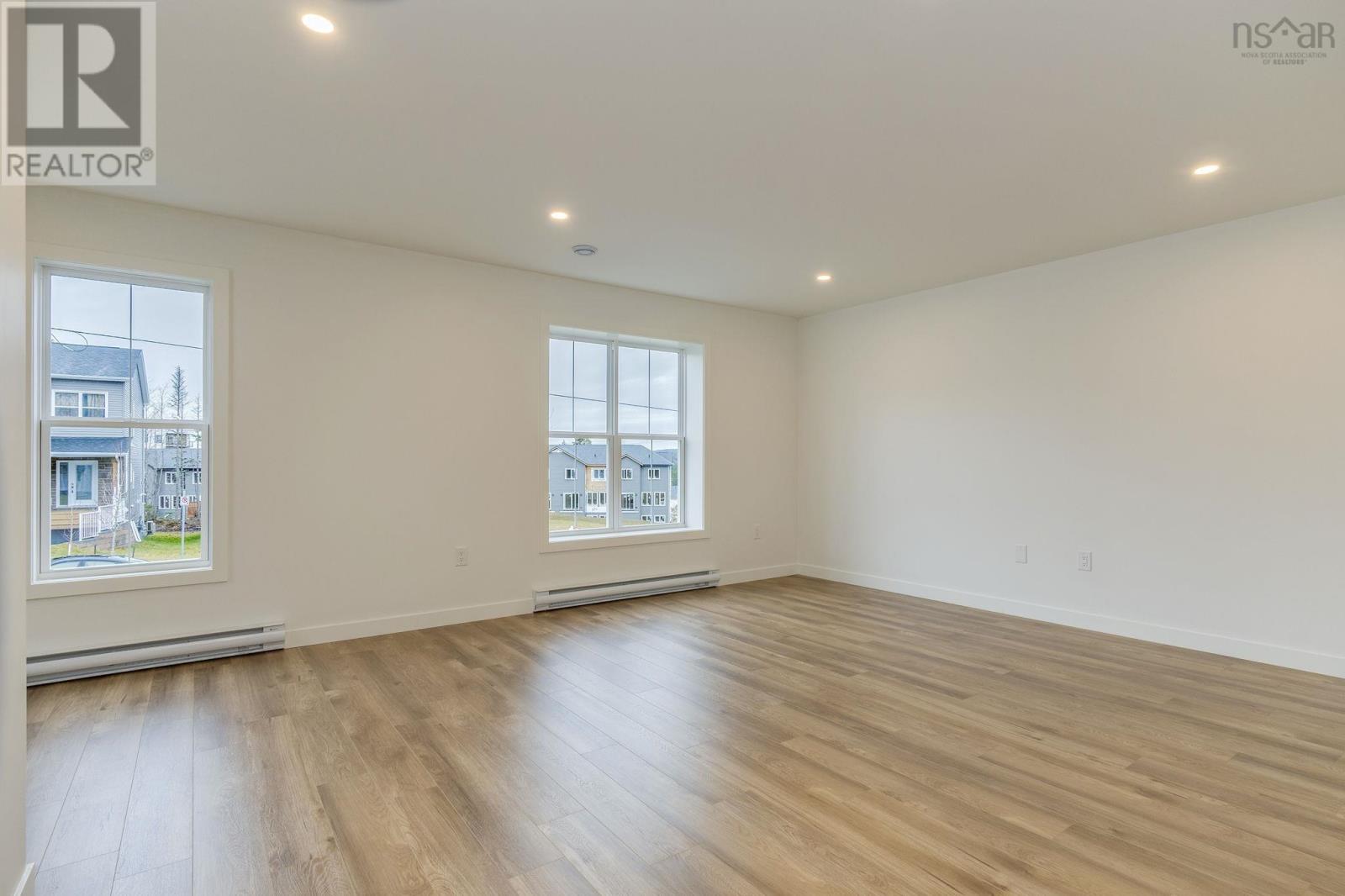 Property 26 of 44 of SMD-3B 28 Simona Drive