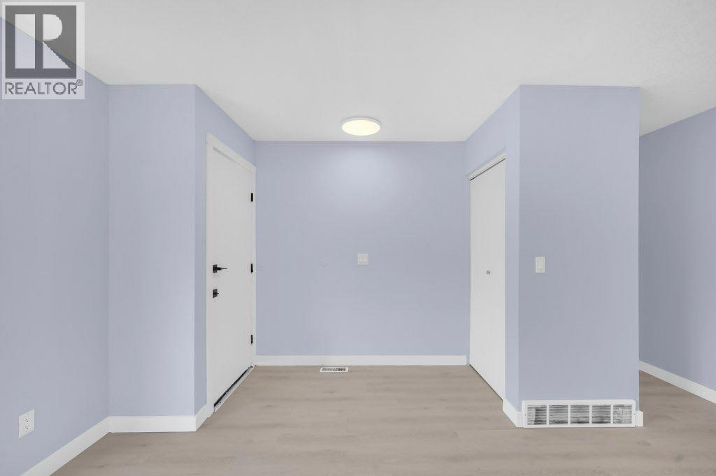 Single Family House Bungalow for Sale in  Falwood Way NE Falconridge Calgary 