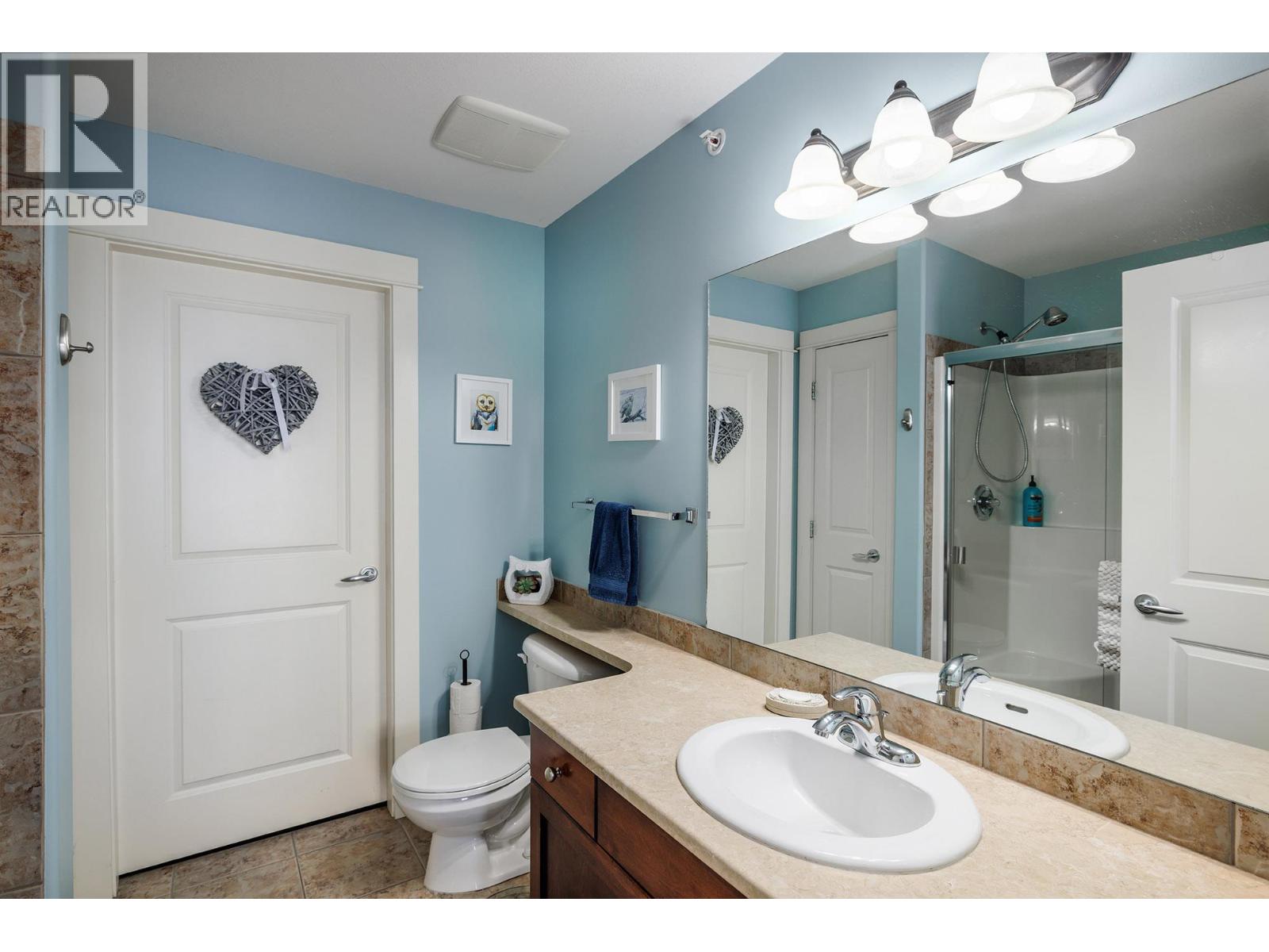 2551 Shoreline Drive Unit# 406, Lake Country