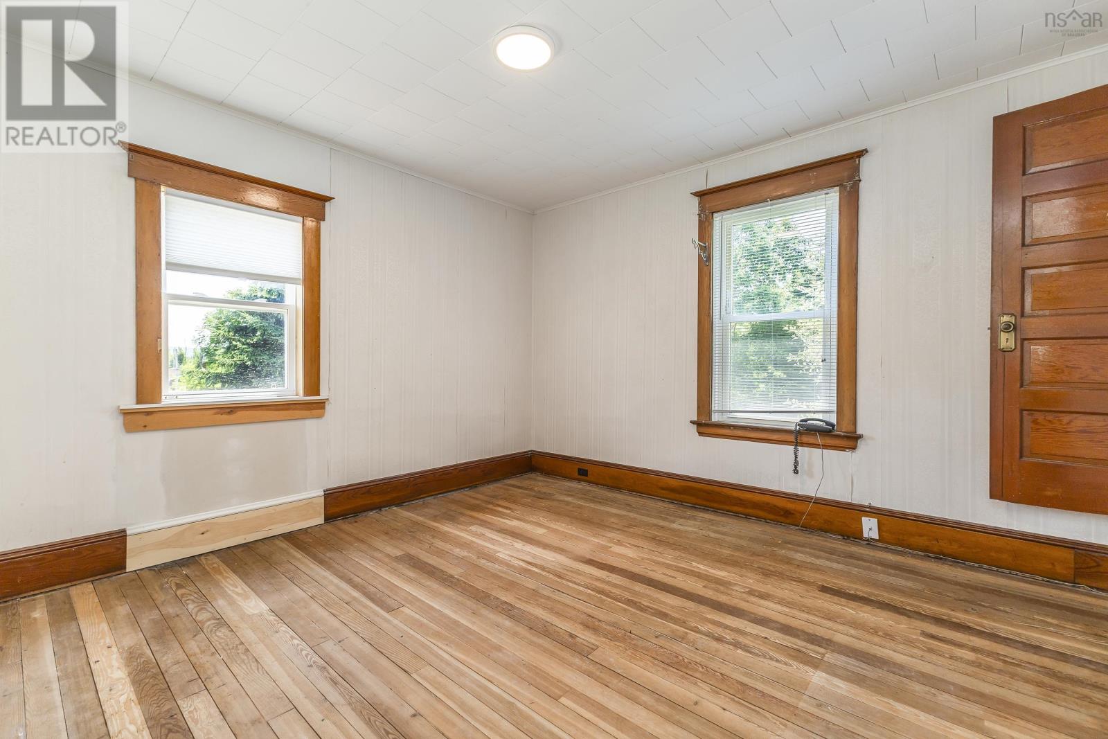 Property 24 of 49 of 548 Nelson Street