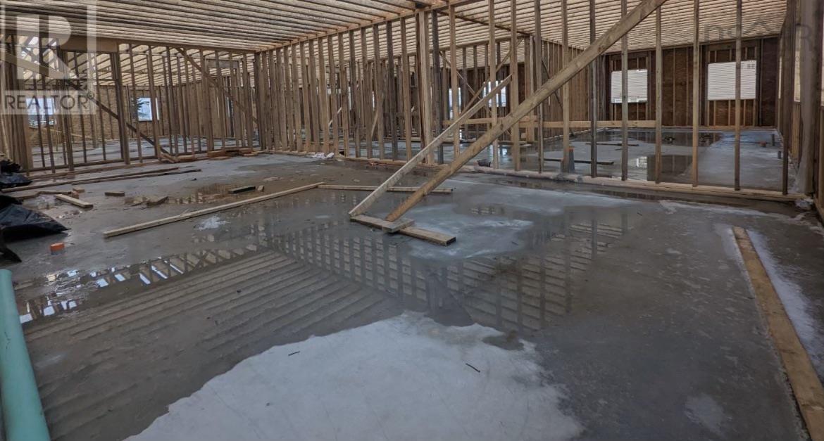 Property 1 of 14 of 65 Minto Street