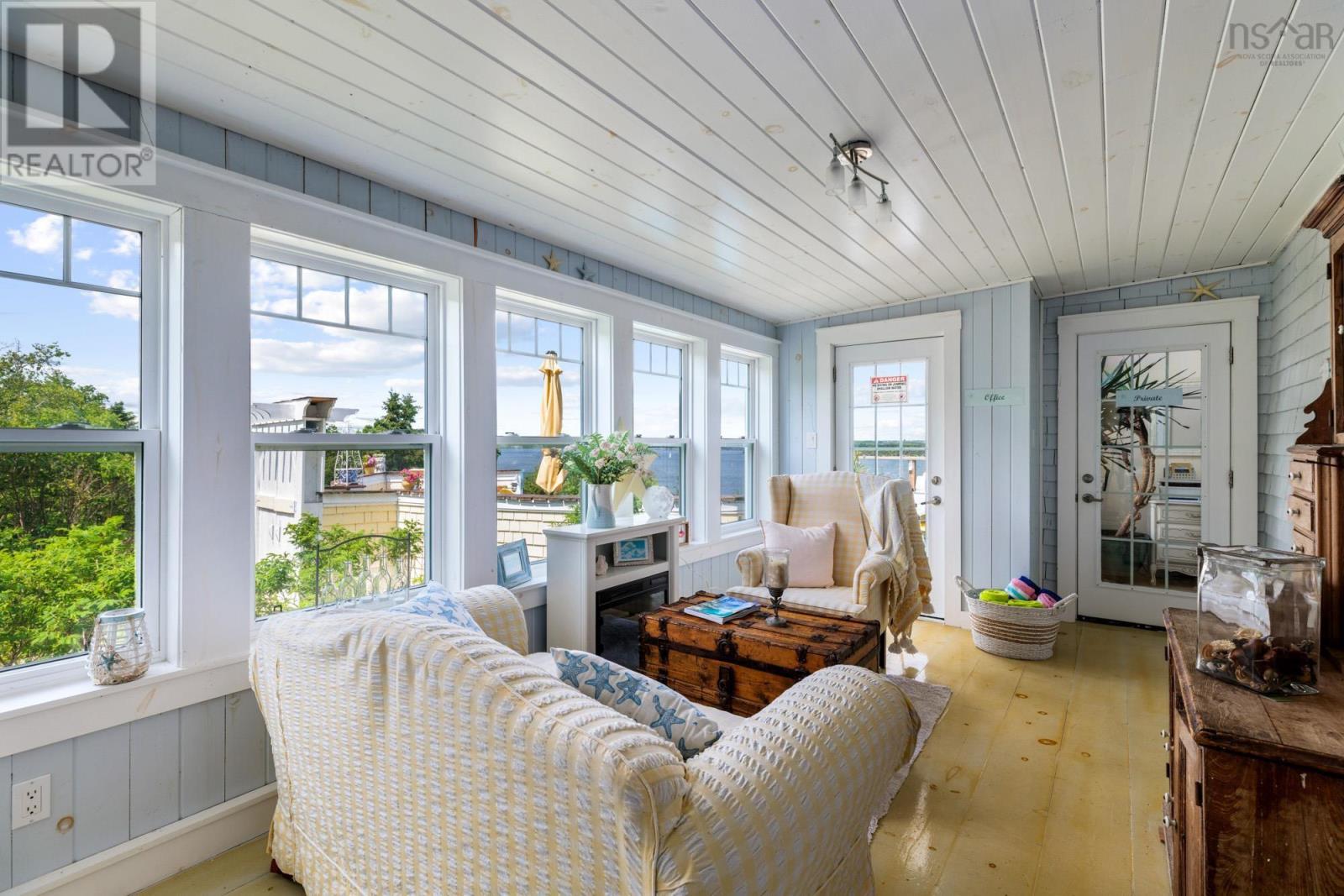 Property 42 of 46 of 4 York Redoubt Crescent