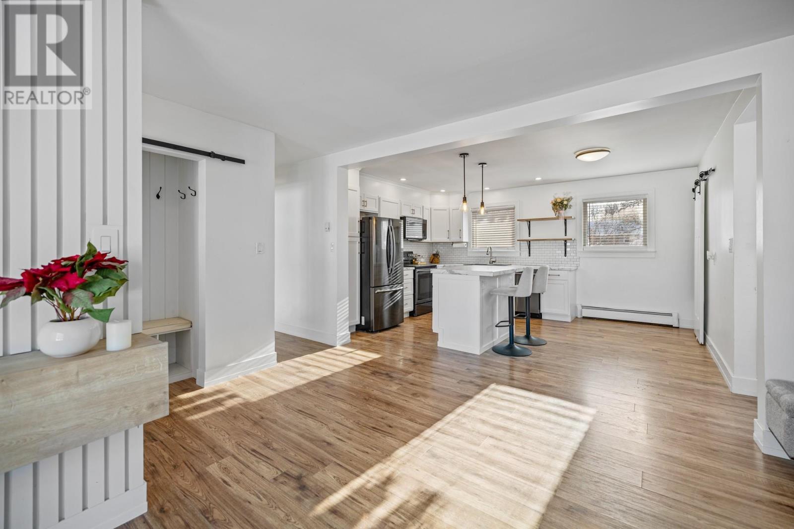 306 North Queen Elizabeth Drive - Photo 3 of 35, Charlottetown, Prince Edward Island