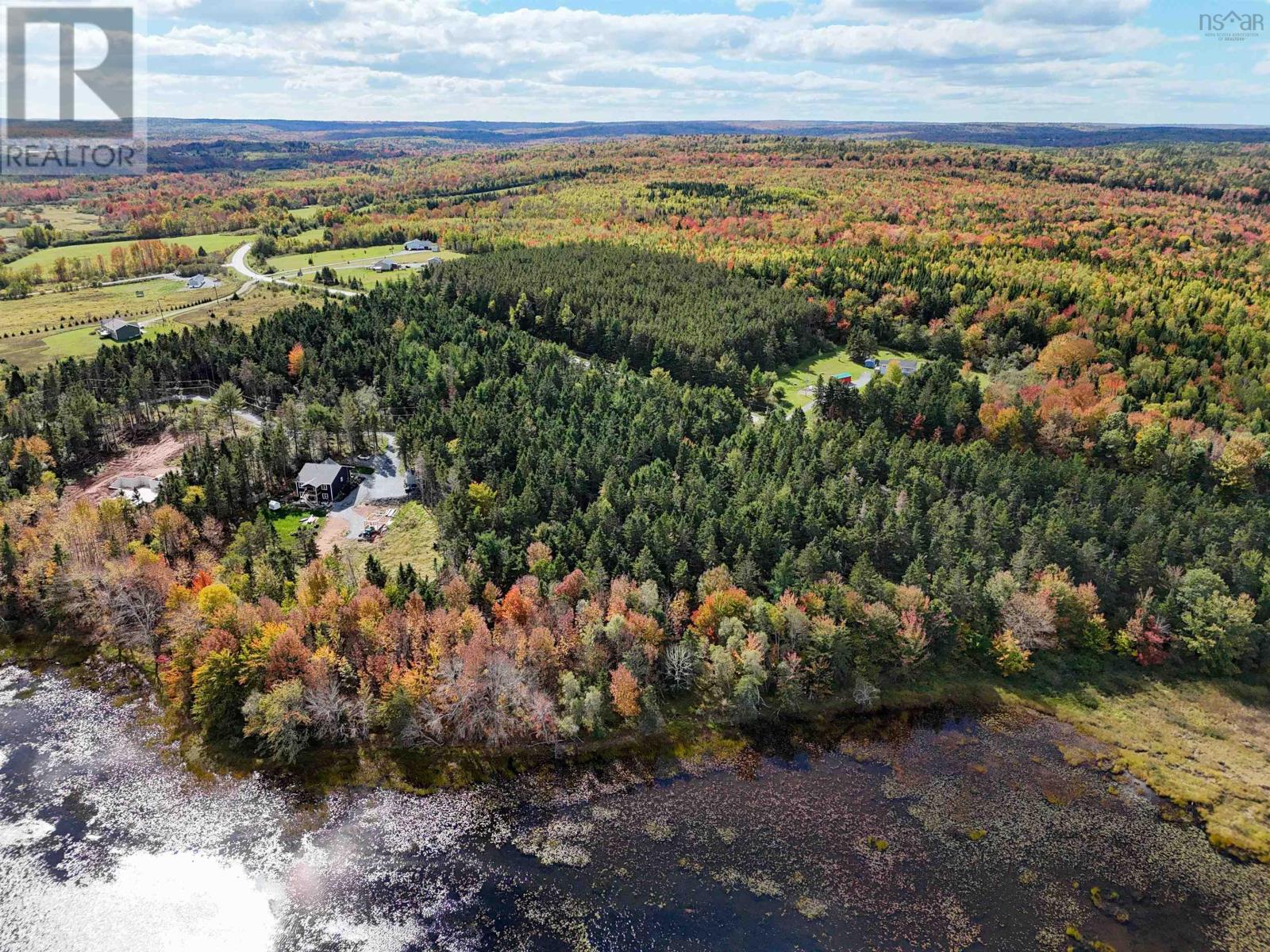 Property 12 of 19 of 994 Lake Egmont Road