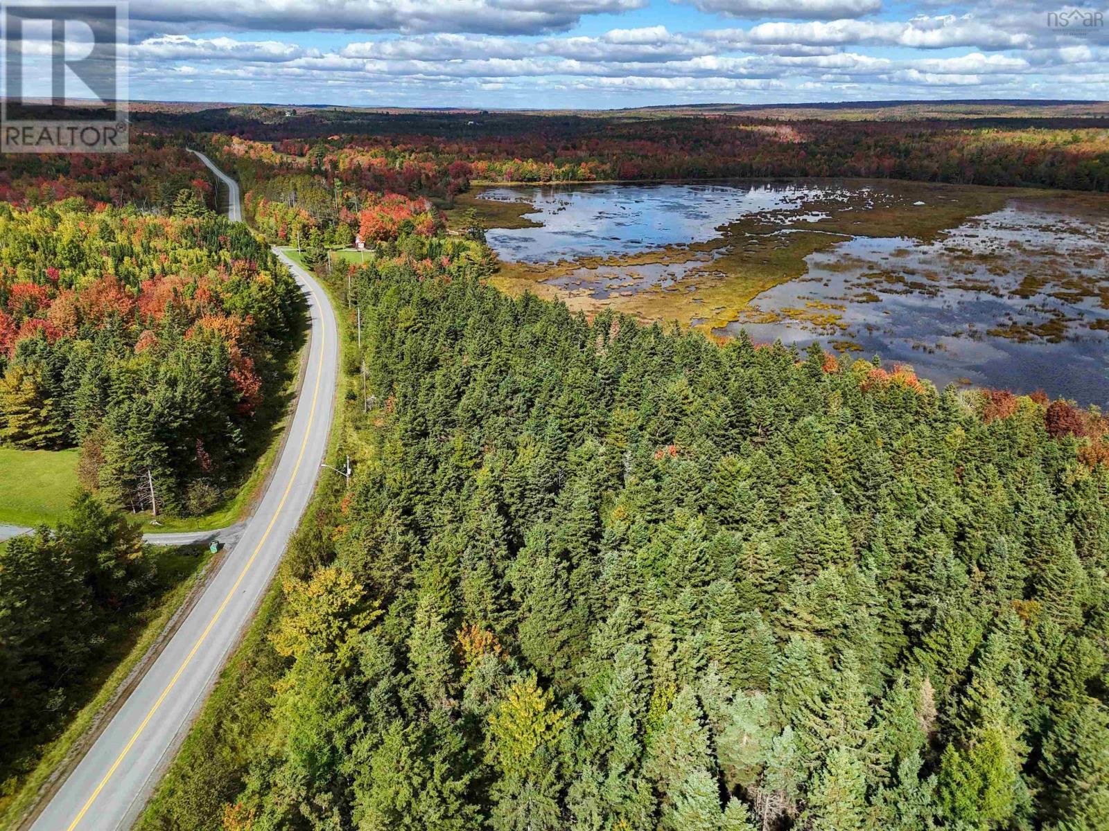 Property 2 of 14 of 998 Lake Egmont Road