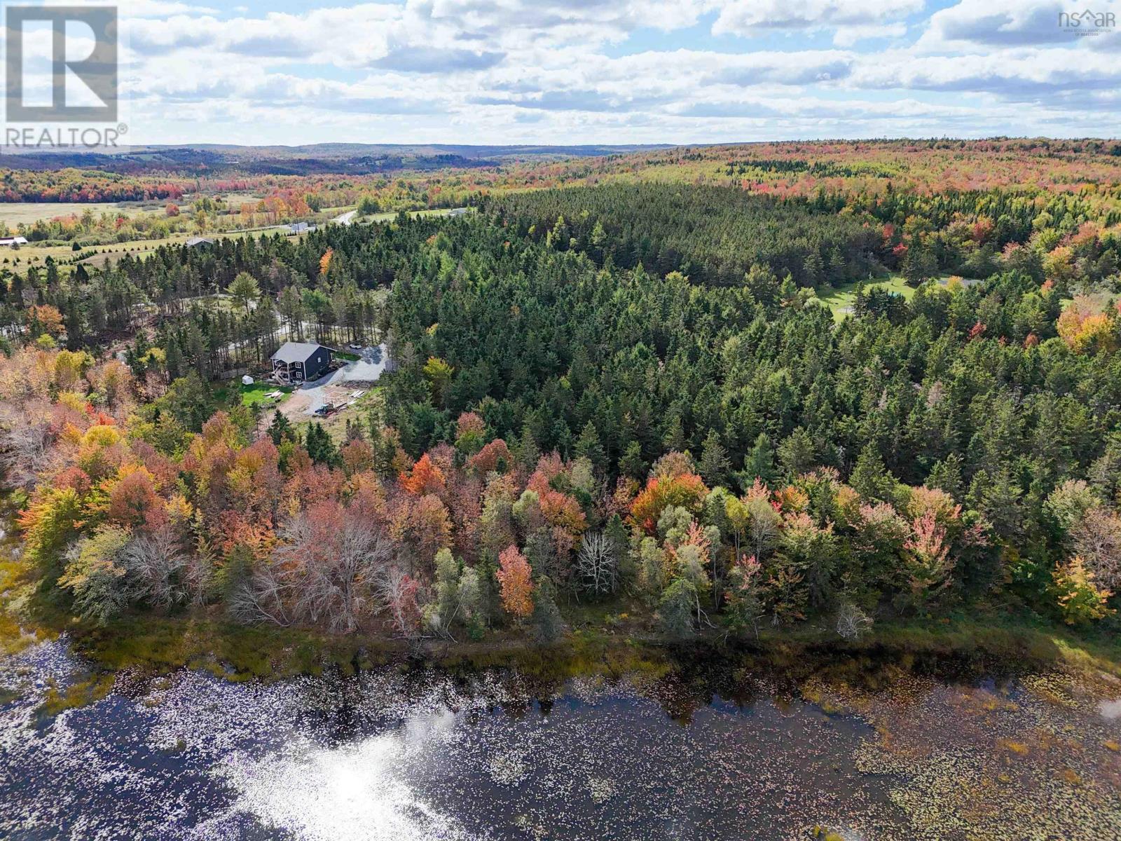 Property 17 of 19 of 994 Lake Egmont Road