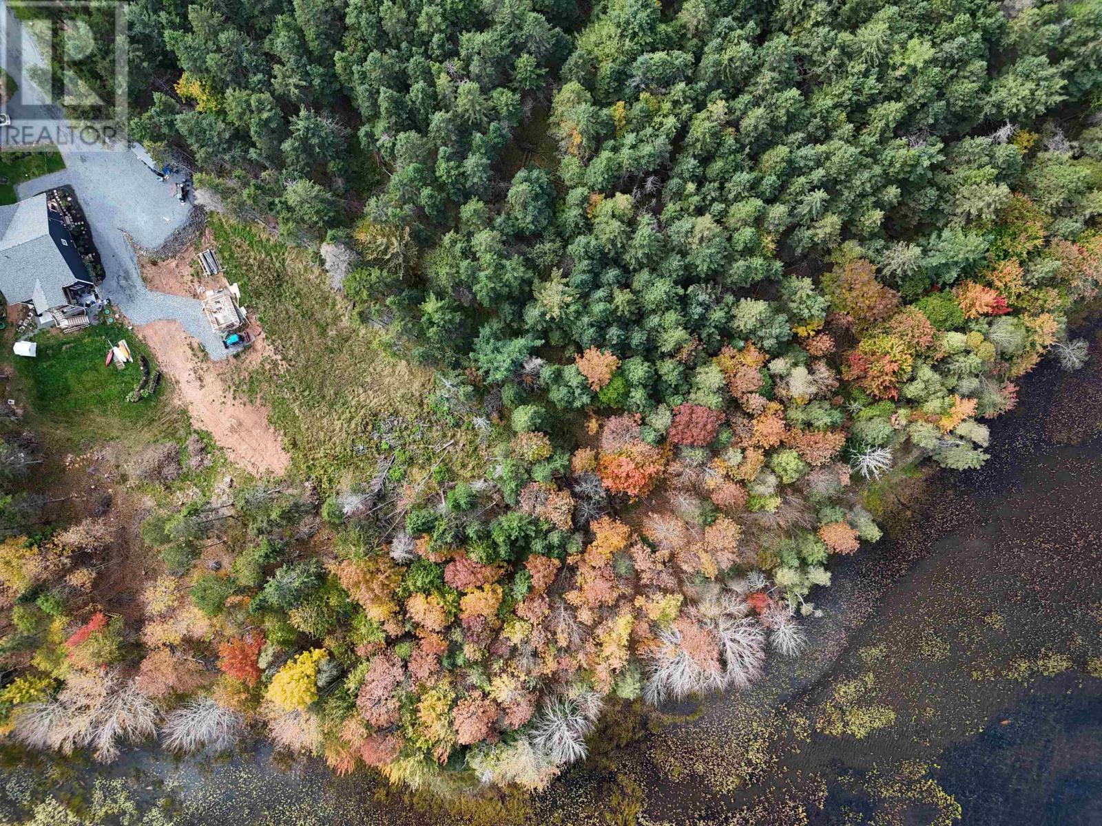 Property 8 of 19 of 994 Lake Egmont Road