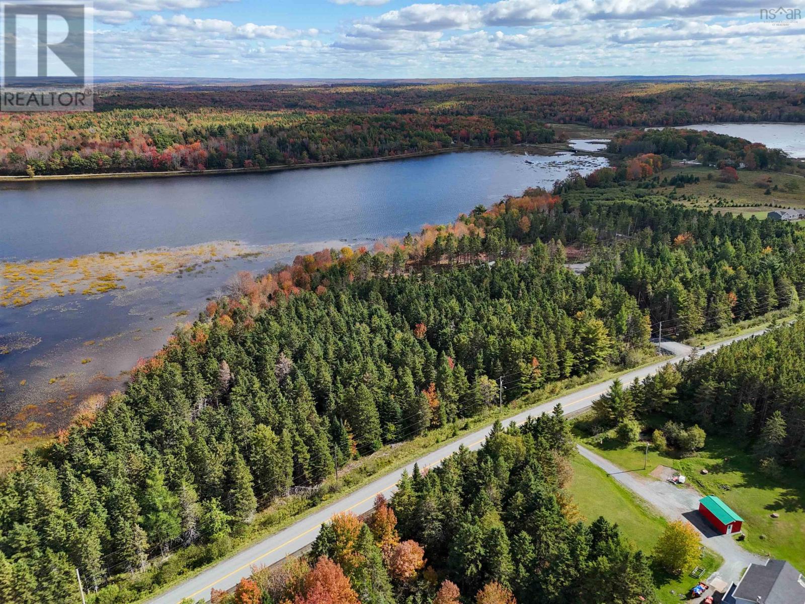 Property 5 of 14 of 998 Lake Egmont Road