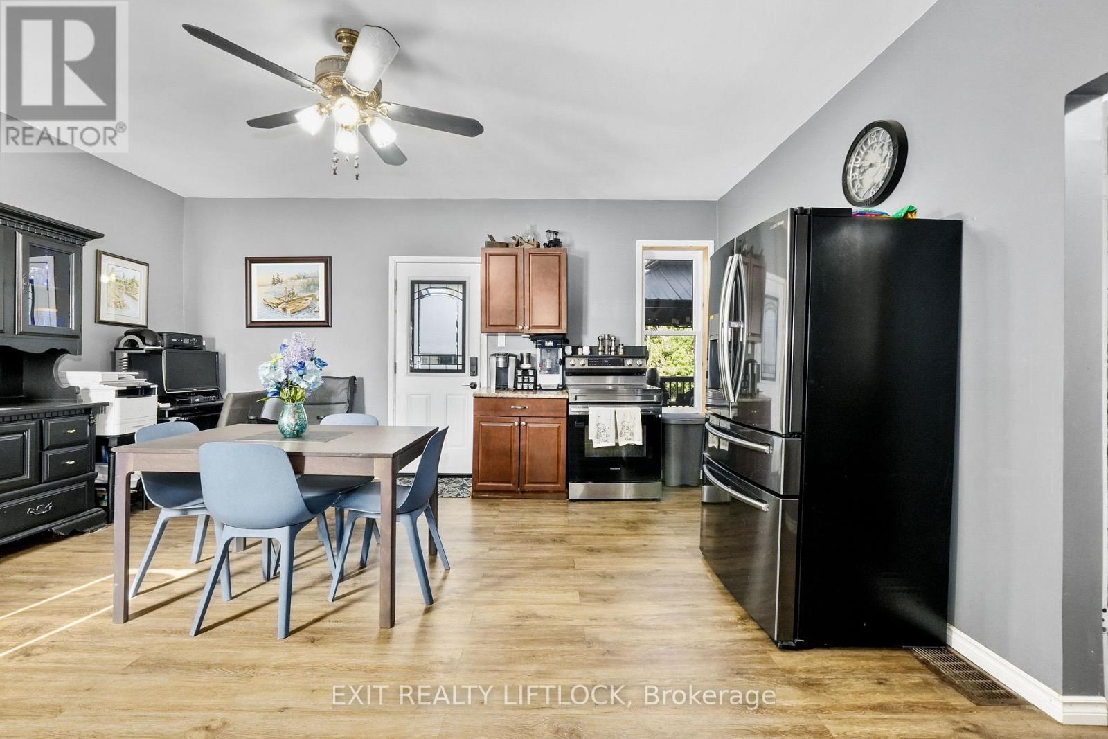 108 GODOLPHIN ROAD - 13