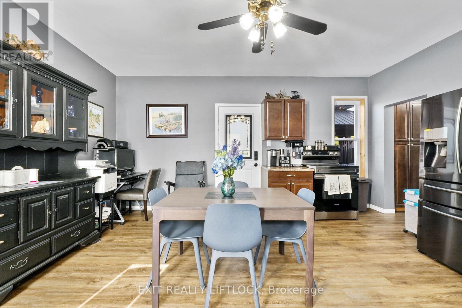 108 GODOLPHIN ROAD - 9