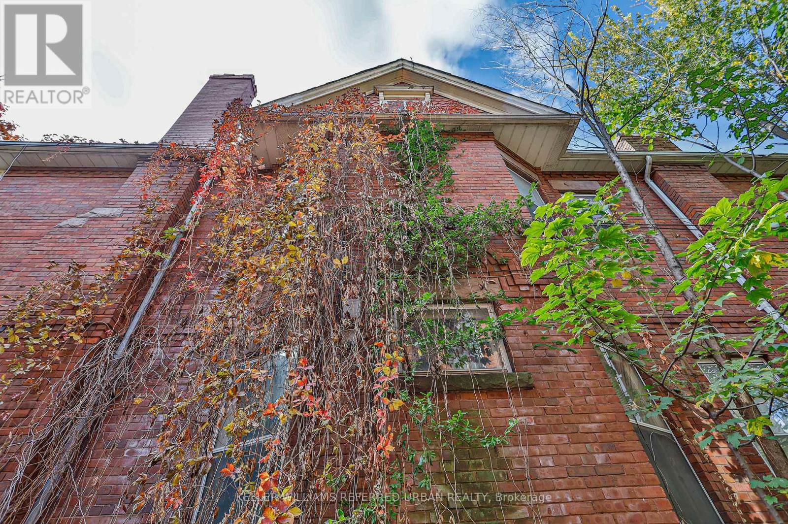 32 LEOPOLD STREET - Photo 4 of 32, Toronto (South Parkdale), Ontario