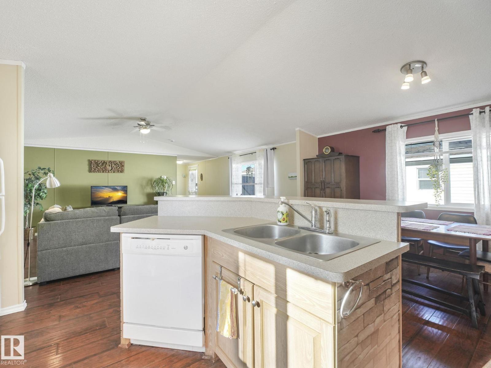 407 Oak Wood CR NW, Edmonton