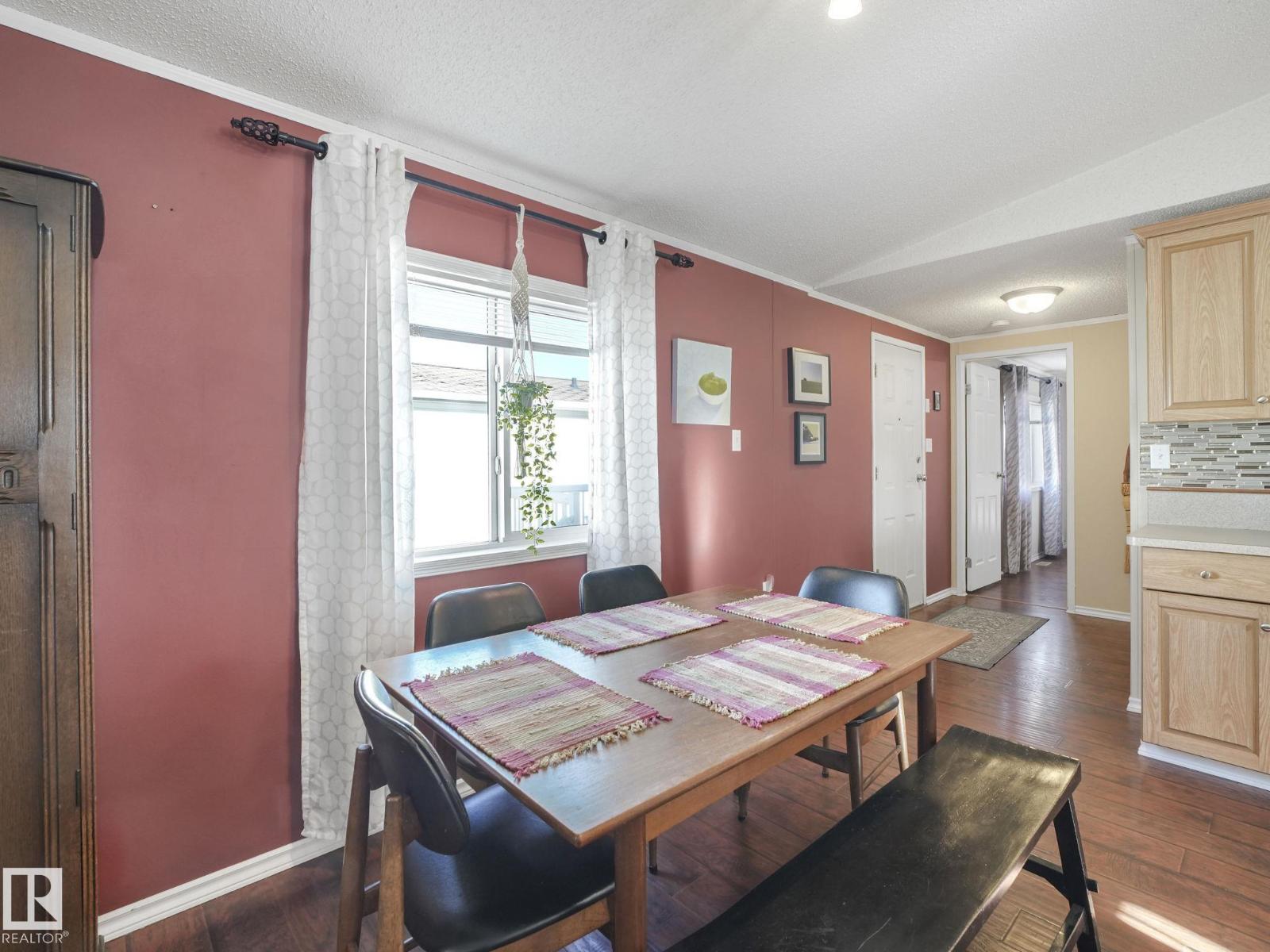 407 Oak Wood CR NW, Edmonton