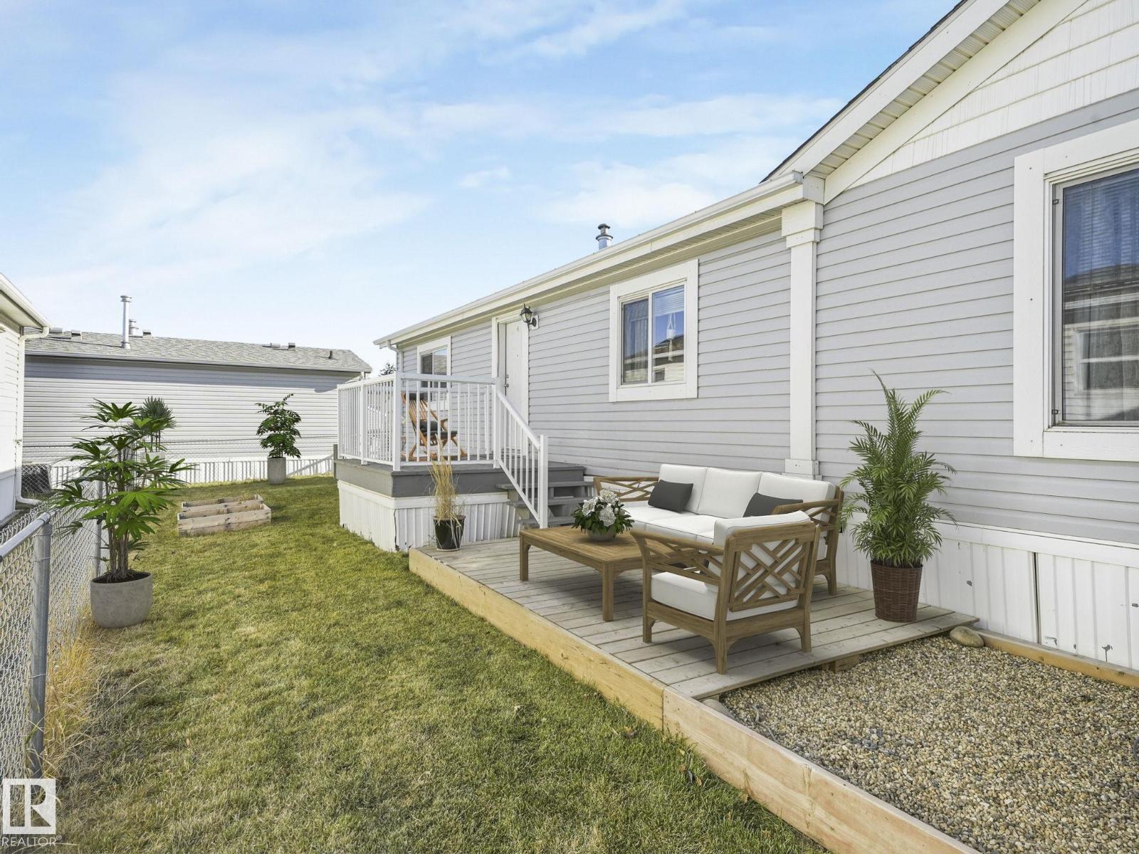 407 Oak Wood CR NW, Edmonton