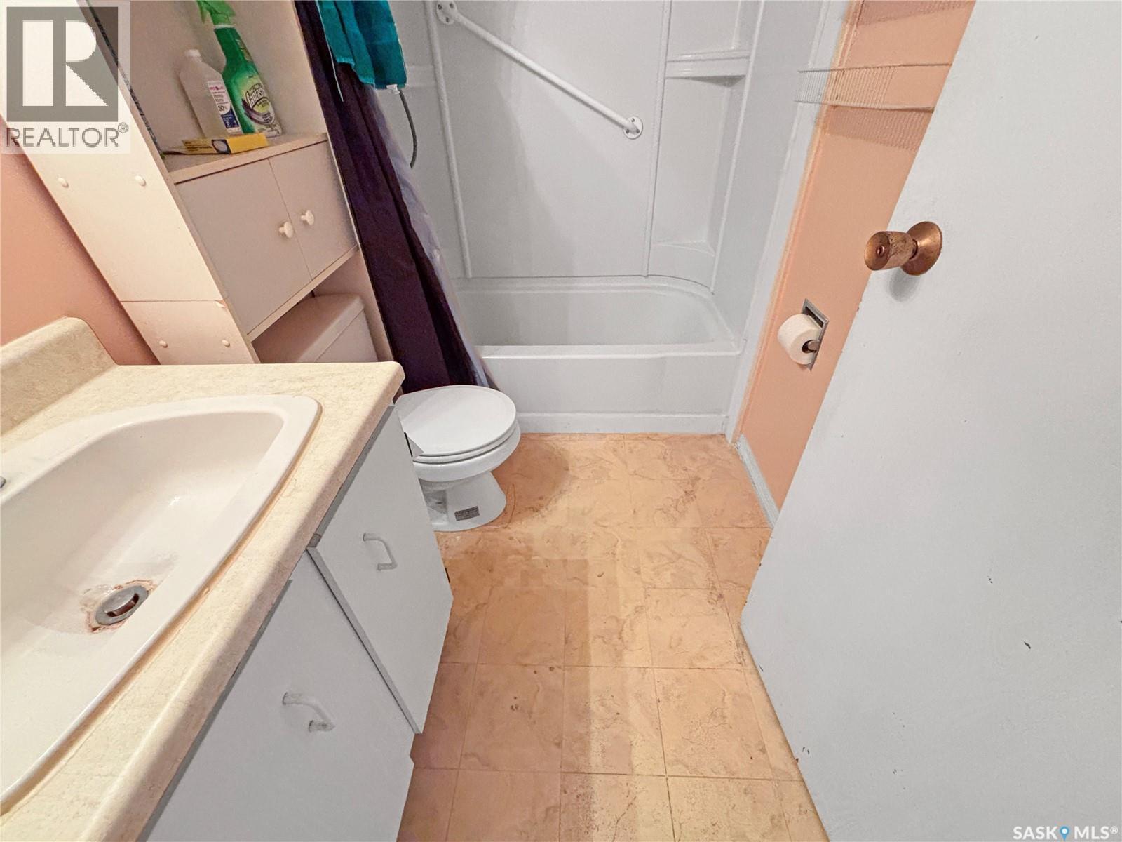 Single Family House Low rise for Sale in   Tait COURT Saskatoon 