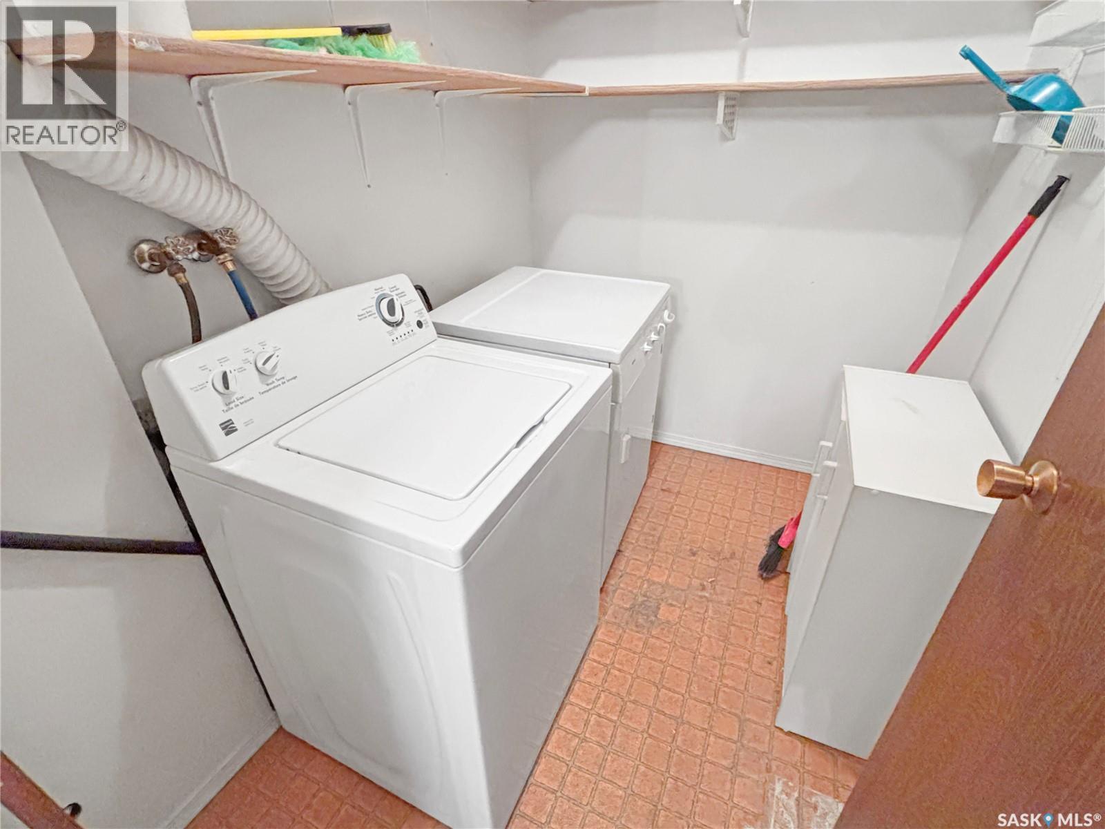 Single Family House Low rise for Sale in   Tait COURT Saskatoon 