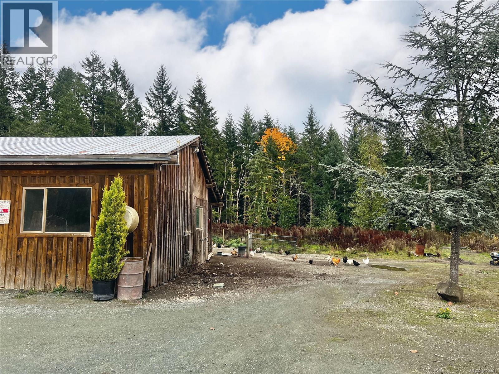 6645 Hillcrest Rd, Duncan