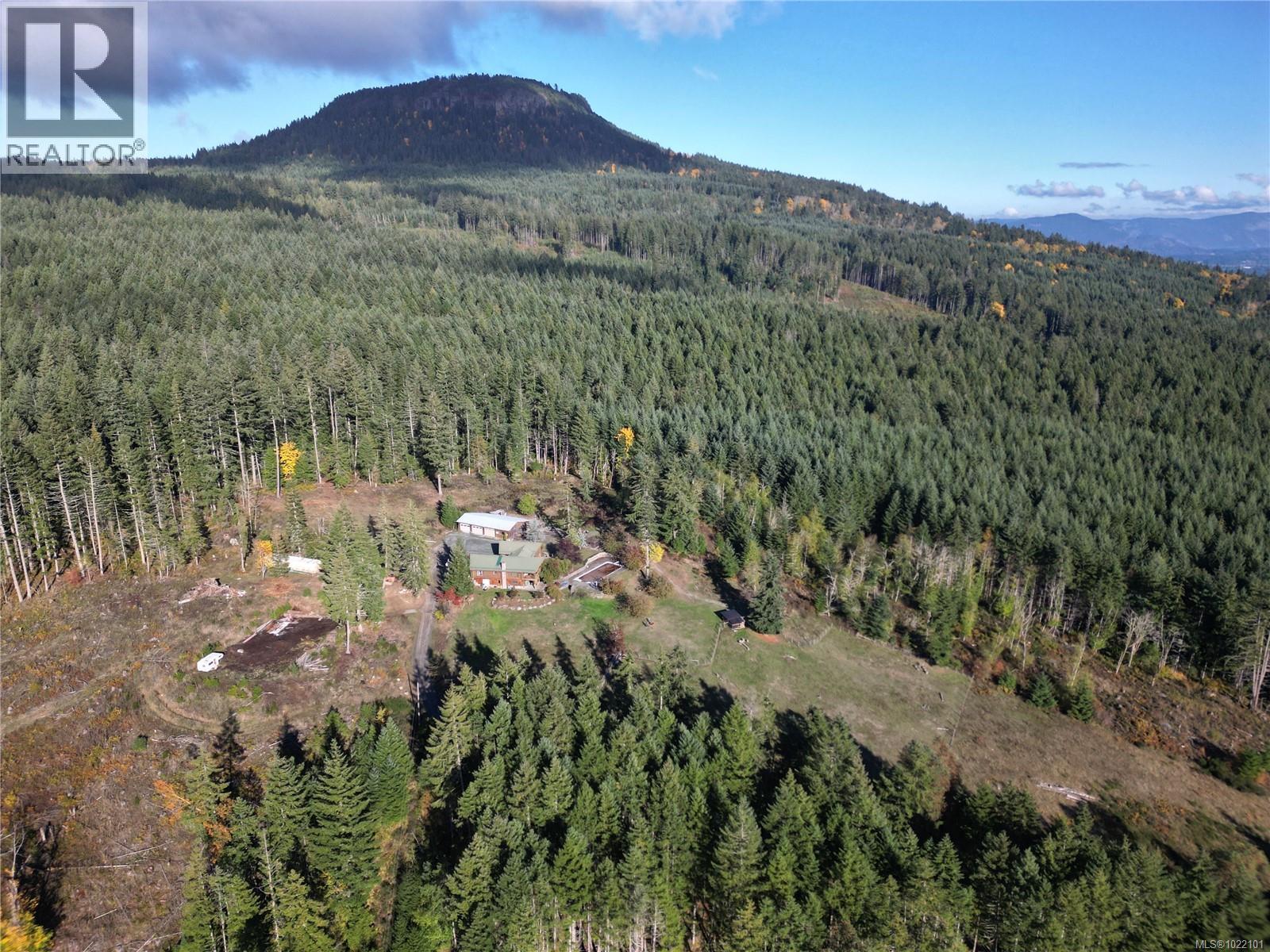 6645 Hillcrest Rd, Duncan