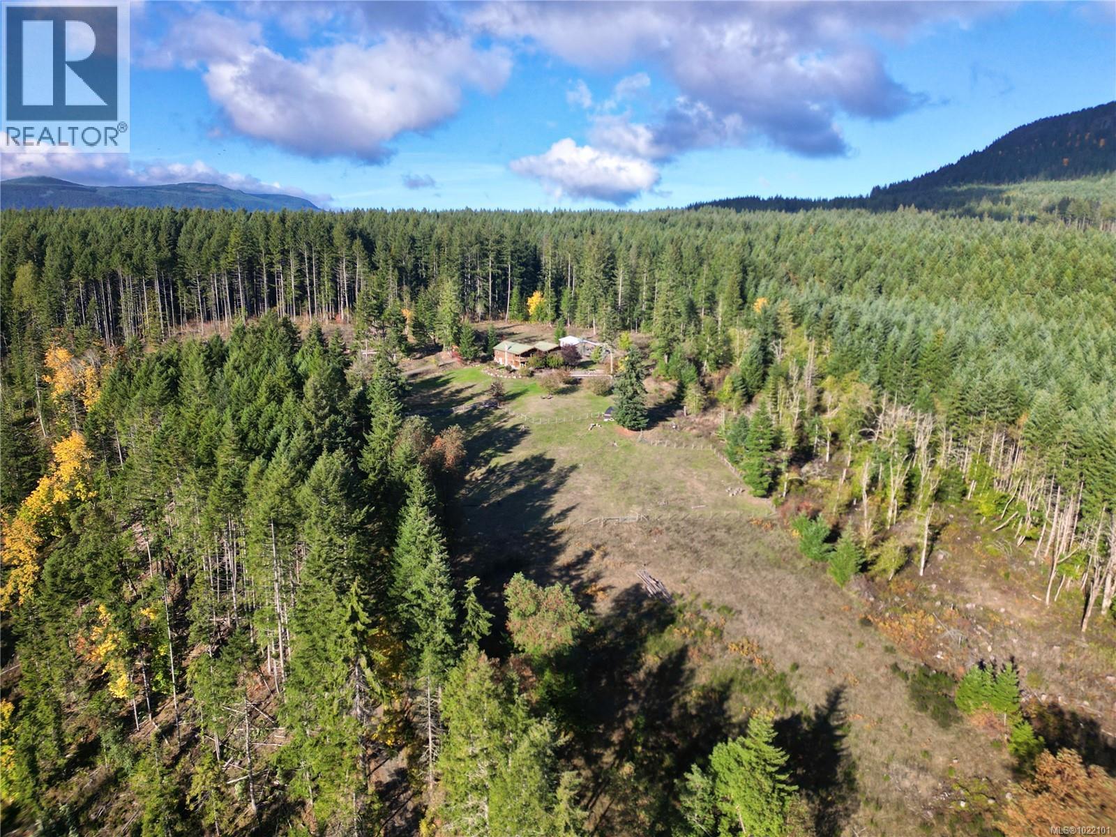 6645 Hillcrest Rd, Duncan