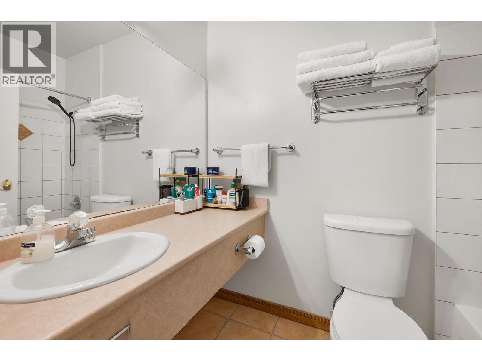 #410 3160 CREEKSIDE Way - 17