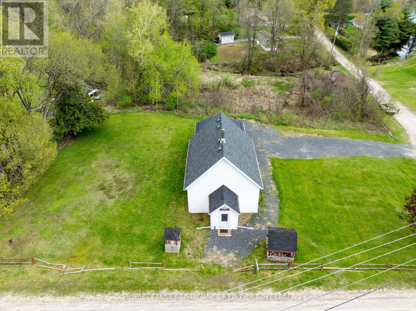 1867 CROW LAKE ROAD - 7