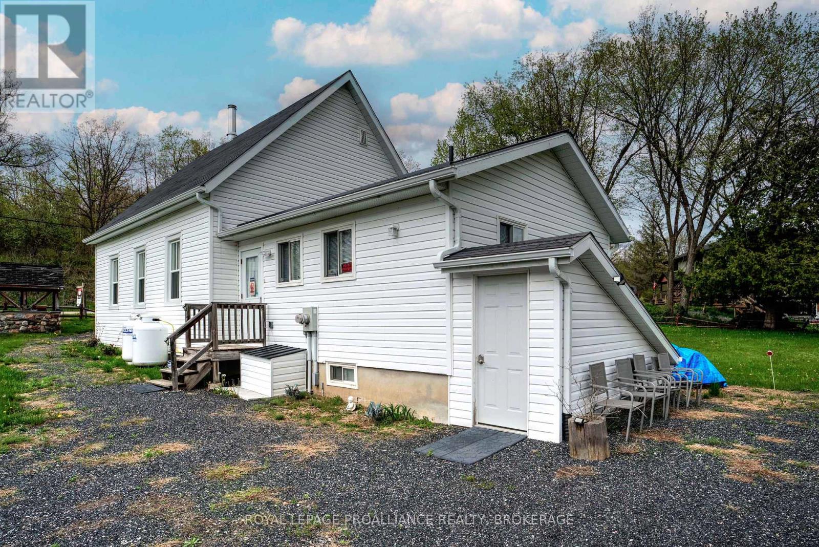 1867 CROW LAKE ROAD - 4