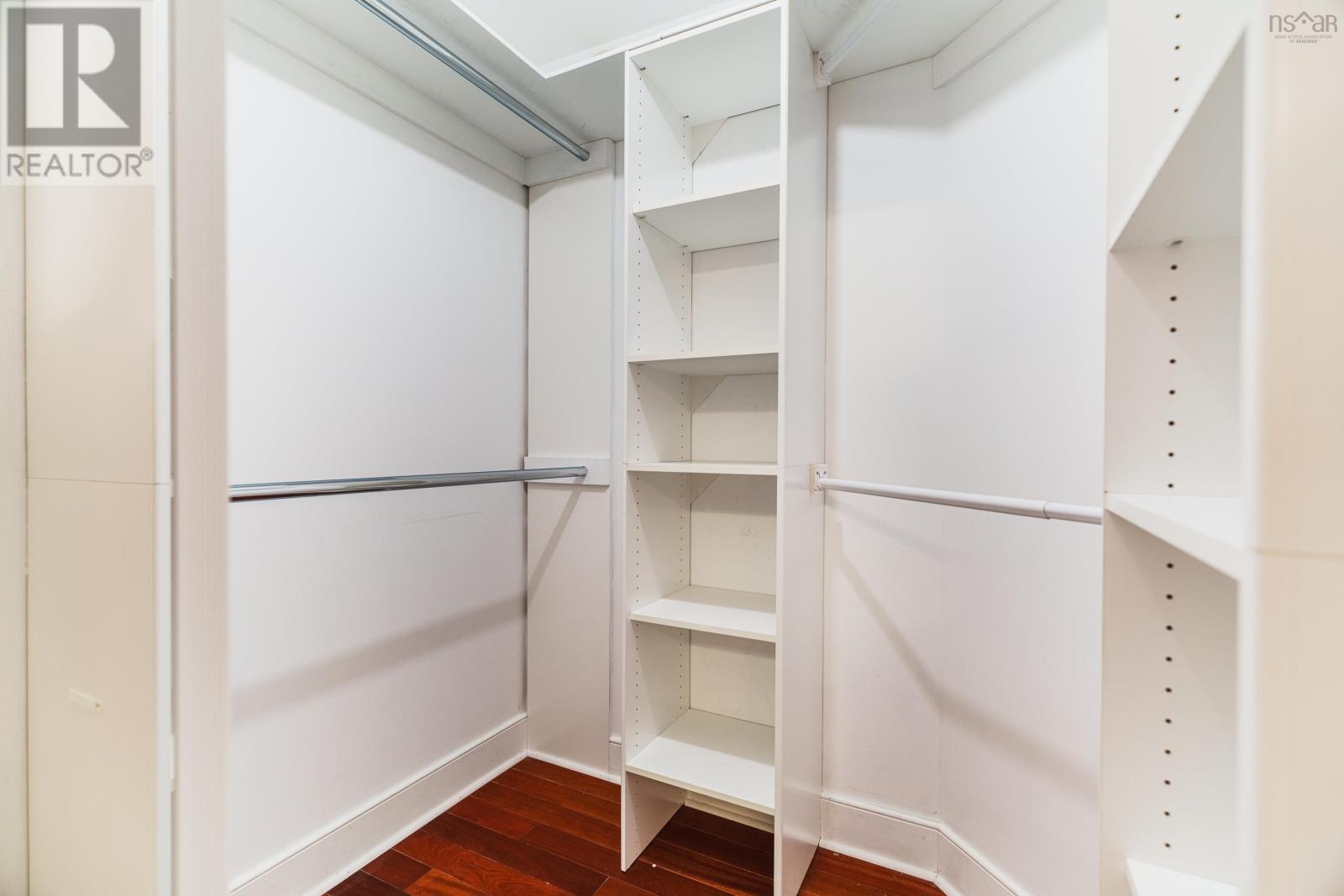 Property 23 of 45 of 11 Laurentian Drive