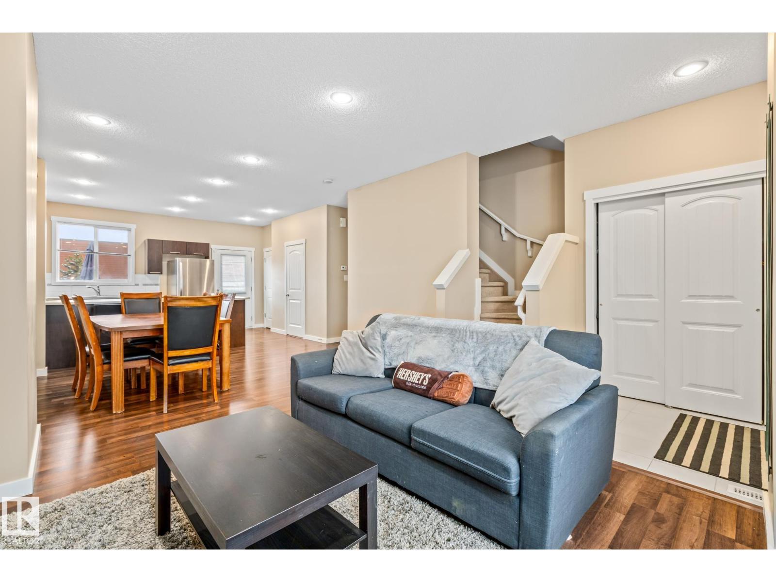 #9 6075 SCHONSEE WY NW, Edmonton