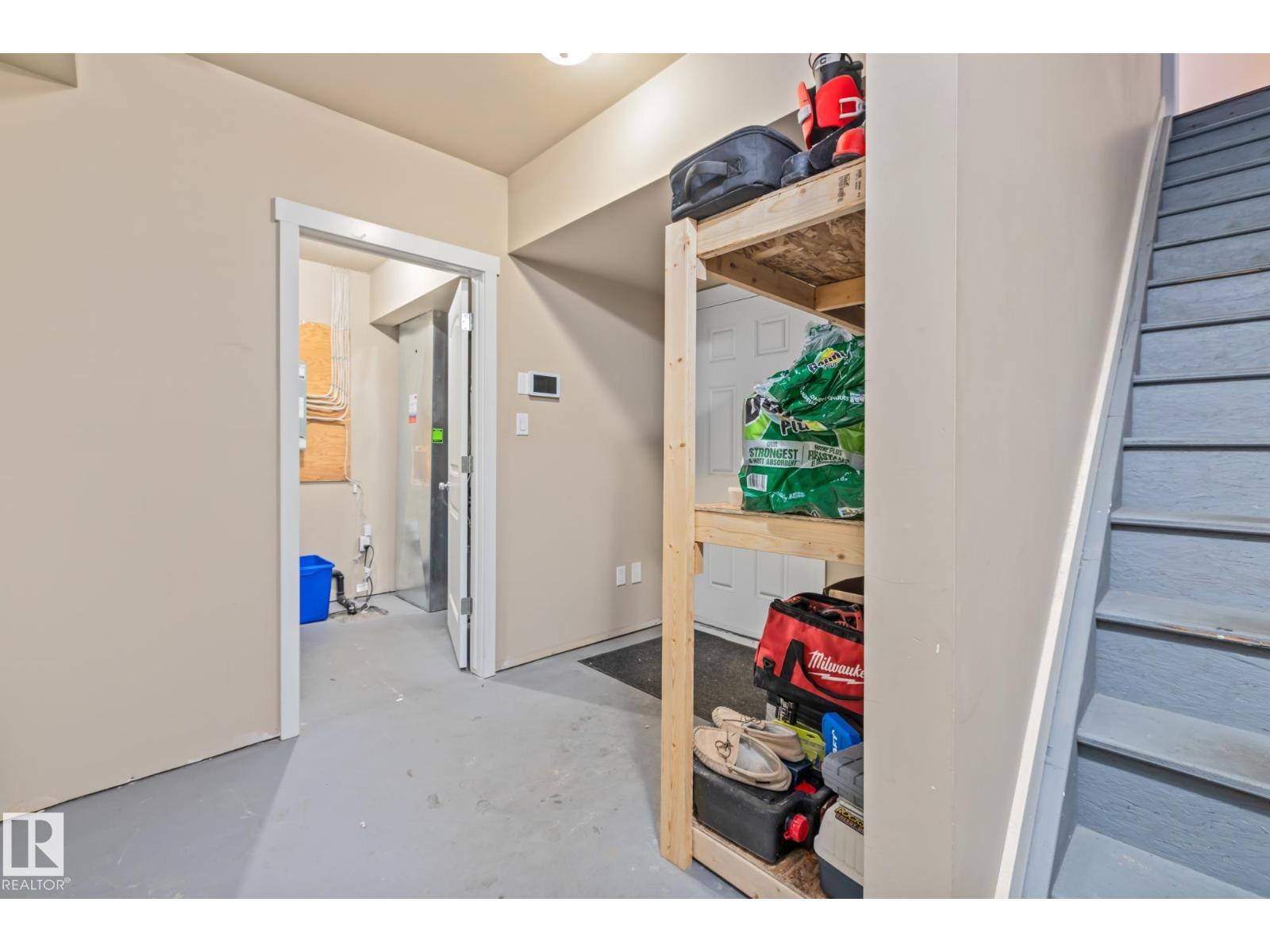 #9 6075 SCHONSEE WY NW, Edmonton