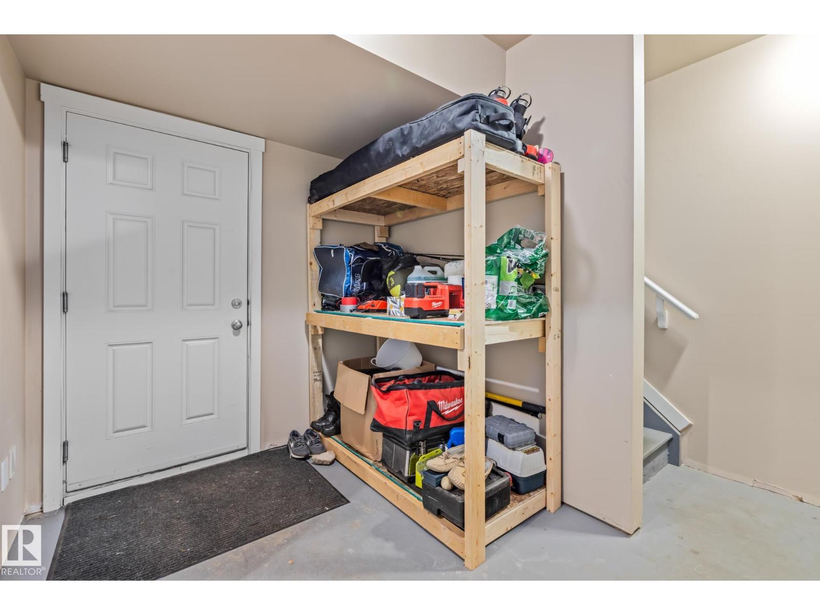 #9 6075 SCHONSEE WY NW, Edmonton