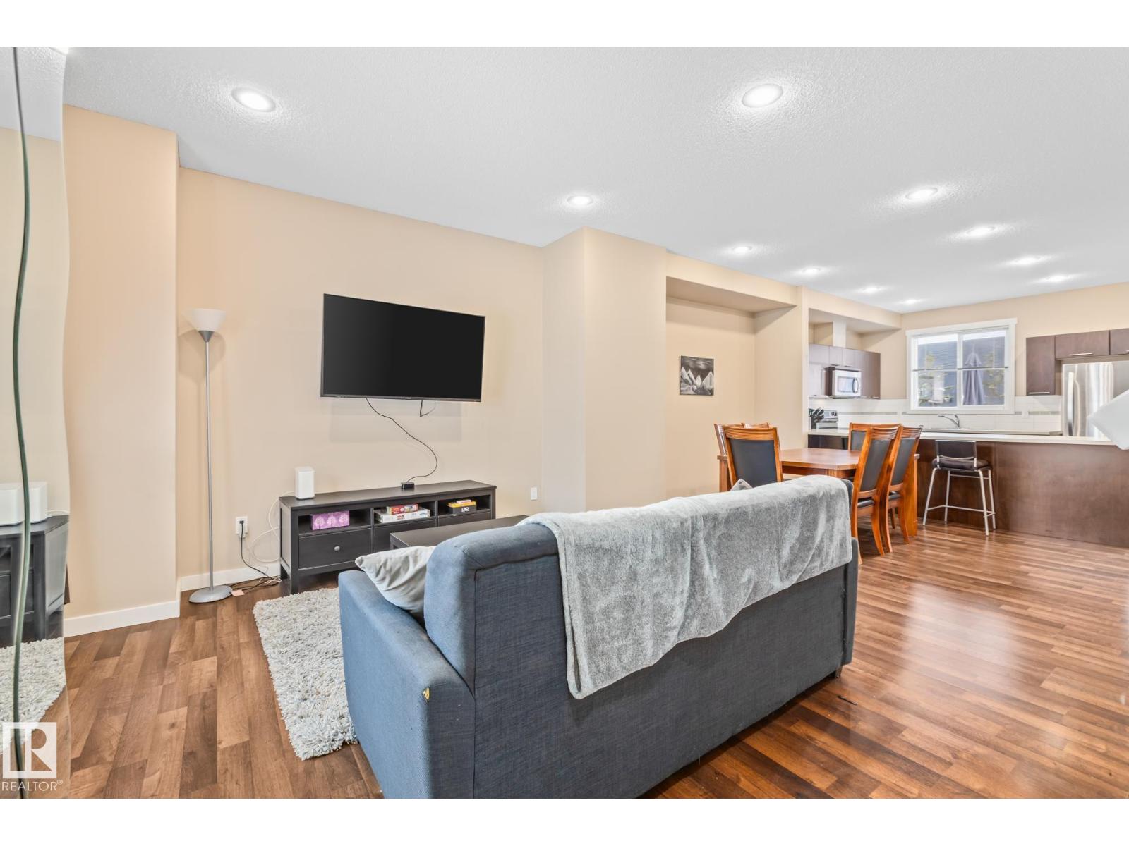 #9 6075 SCHONSEE WY NW, Edmonton