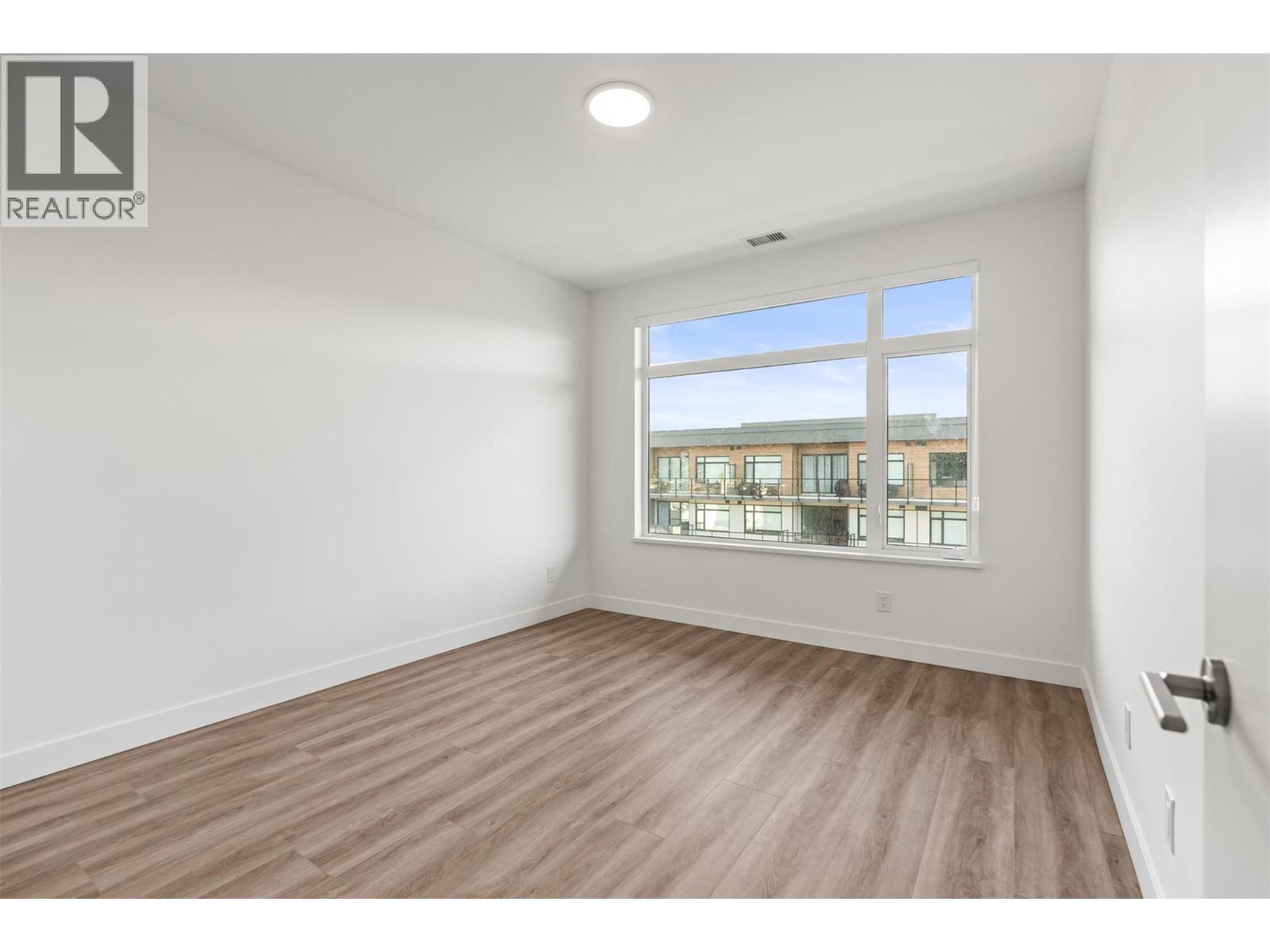 #604 2760 Olalla Road - 30