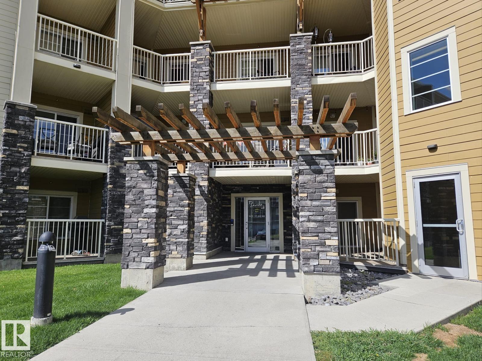 #205 3670 139 AV NW, Edmonton