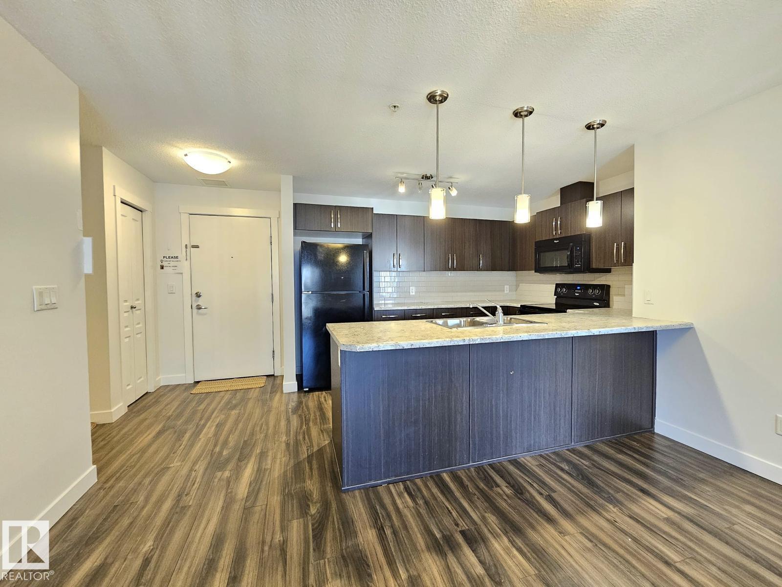 #205 3670 139 AV NW, Edmonton