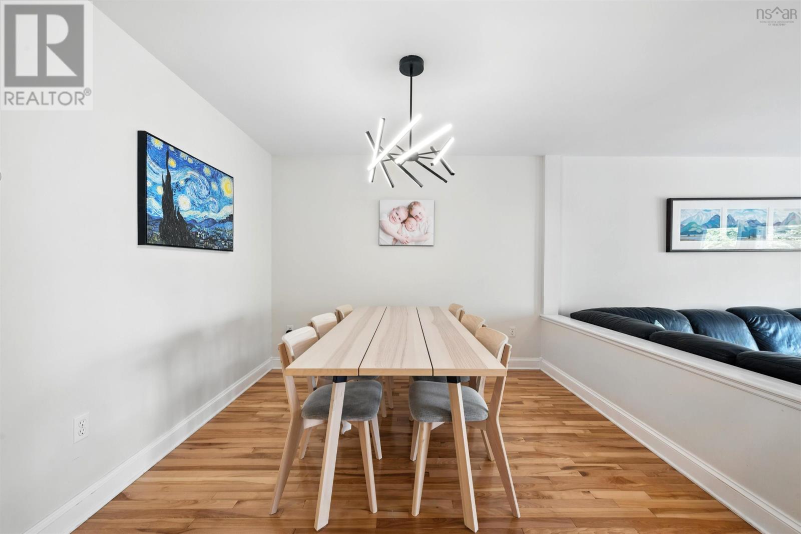 Property 25 of 47 of 221 Spinnaker Drive