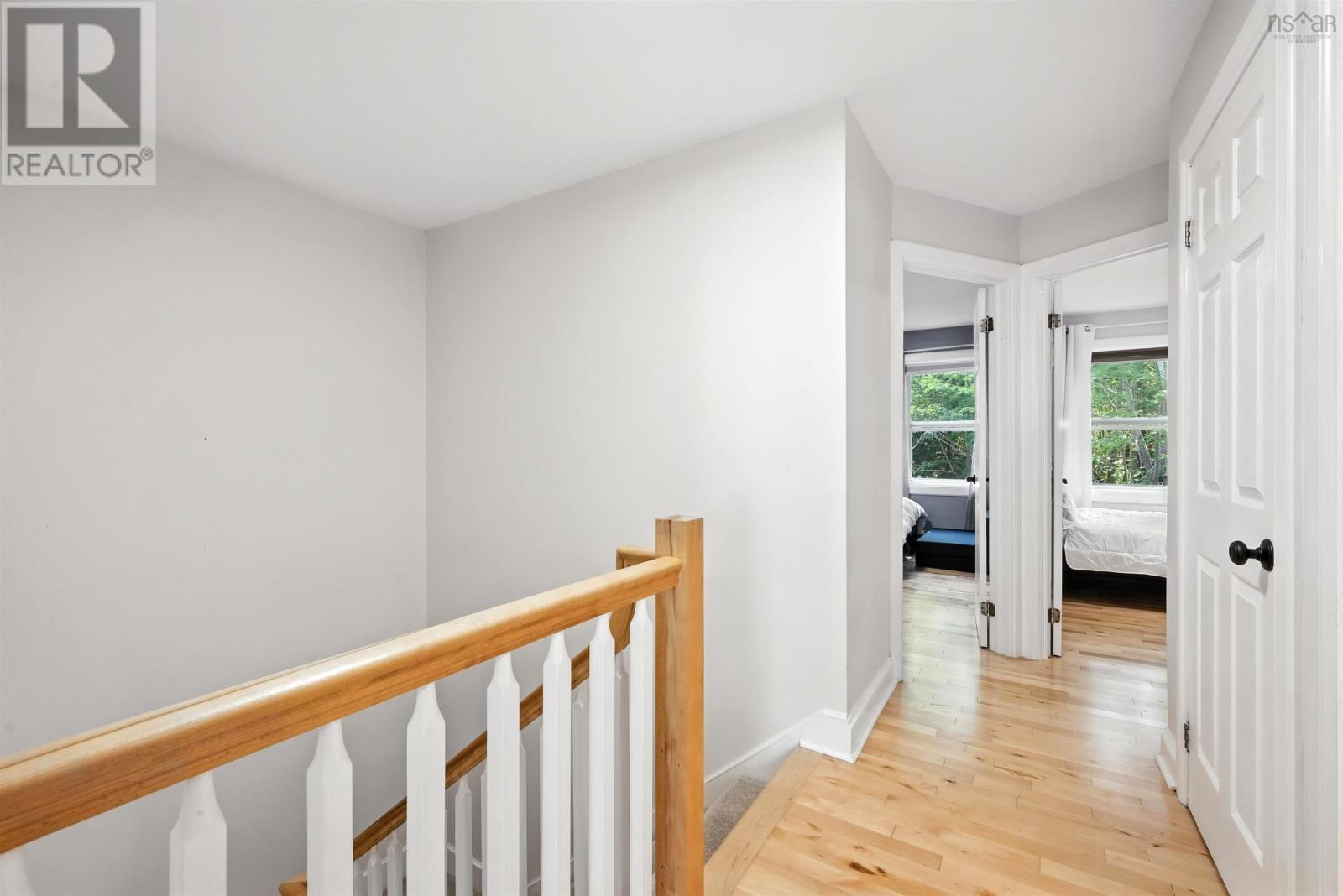 Property 27 of 47 of 221 Spinnaker Drive