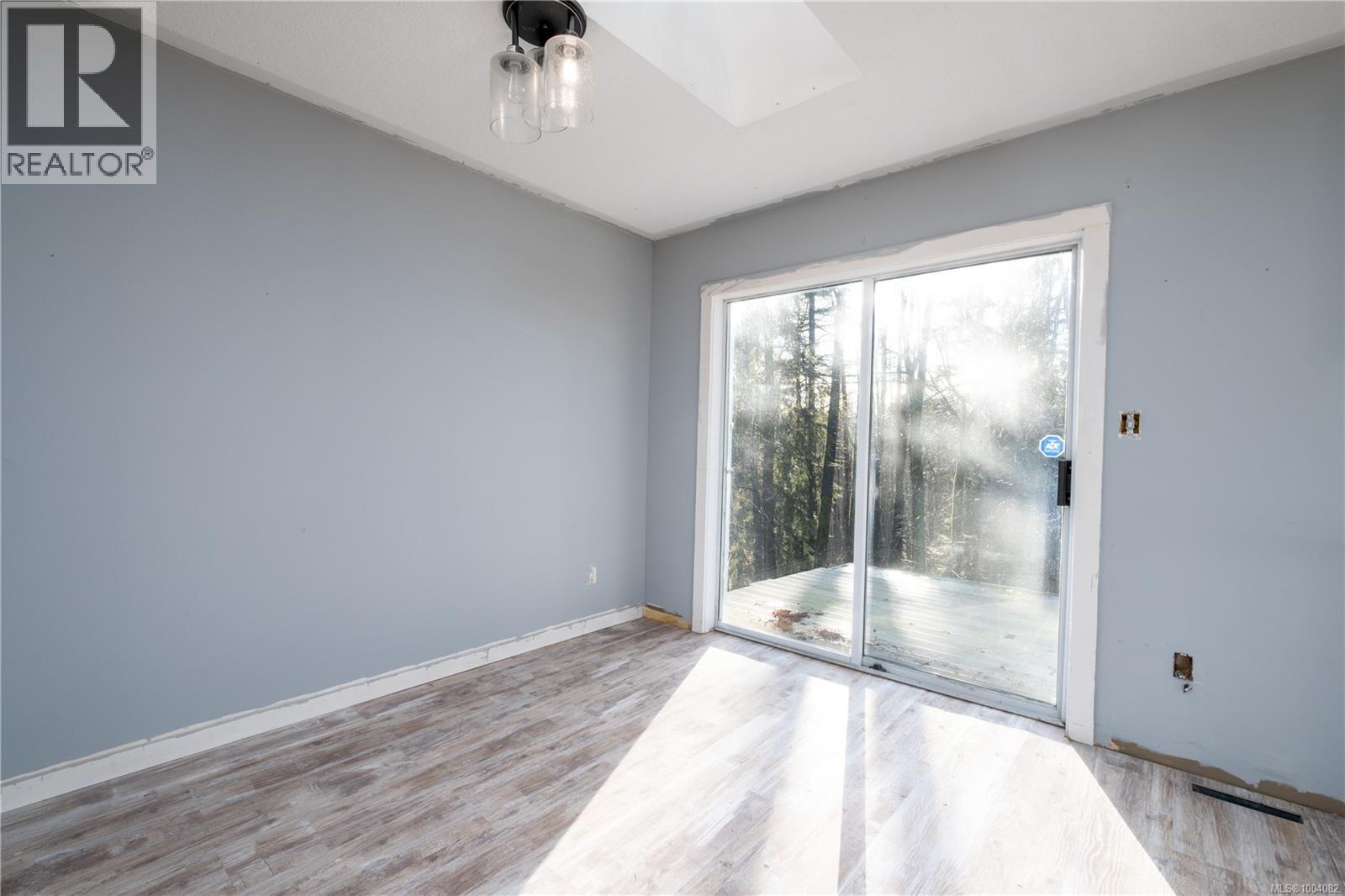 1526 Stag Rd, Campbell River