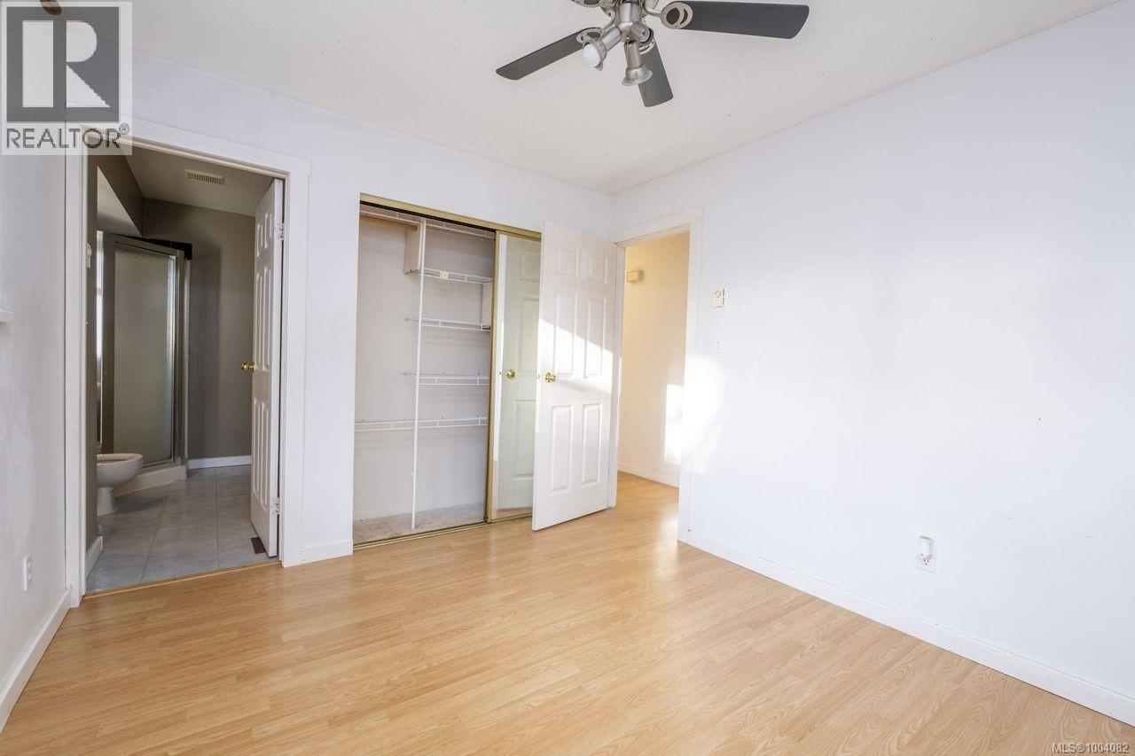 1526 Stag Rd, Campbell River