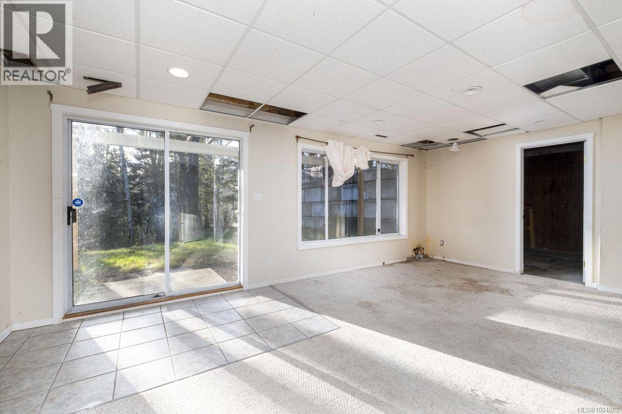 1526 Stag Rd, Campbell River