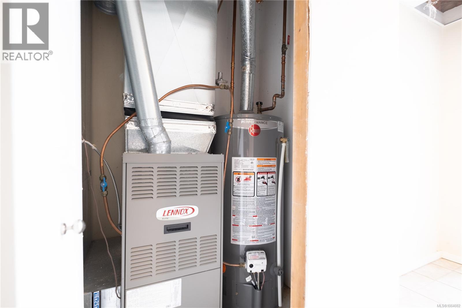 1526 Stag Rd, Campbell River