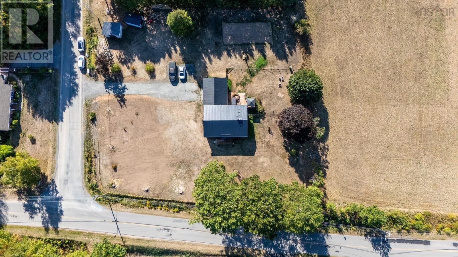 Property 2 of 50 of 387 Lawrence Road