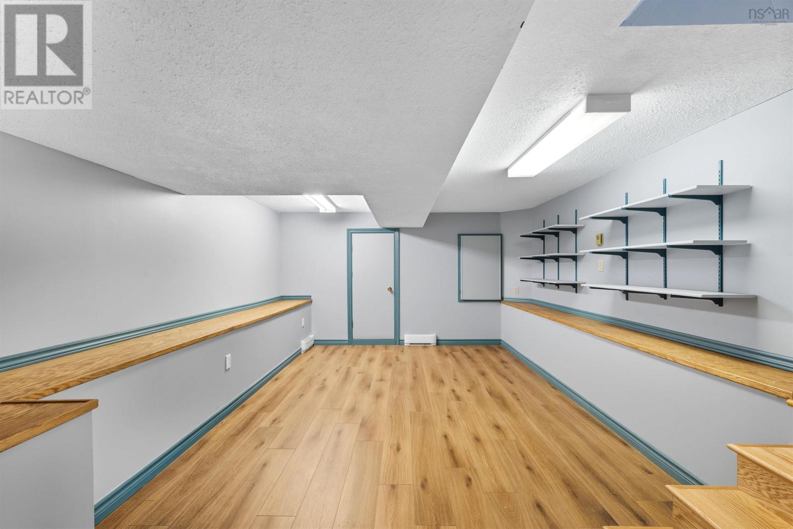 Property 36 of 50 of 206 Lakeview Road