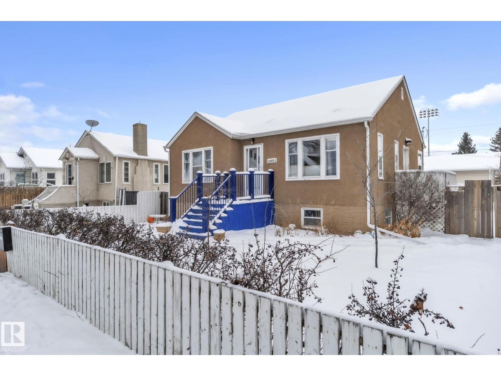 10851 92 ST NW, Edmonton