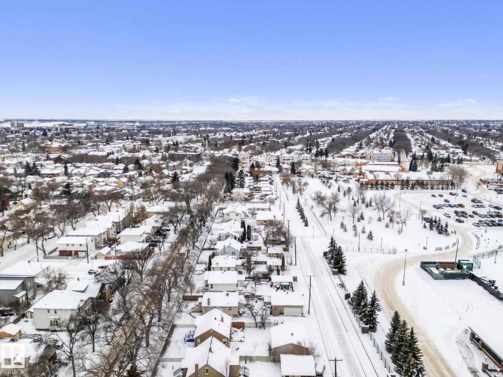 10851 92 ST NW, Edmonton