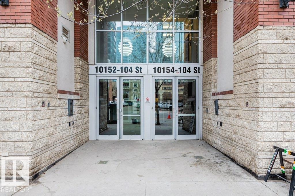 #1705 10152 104 ST NW, Edmonton