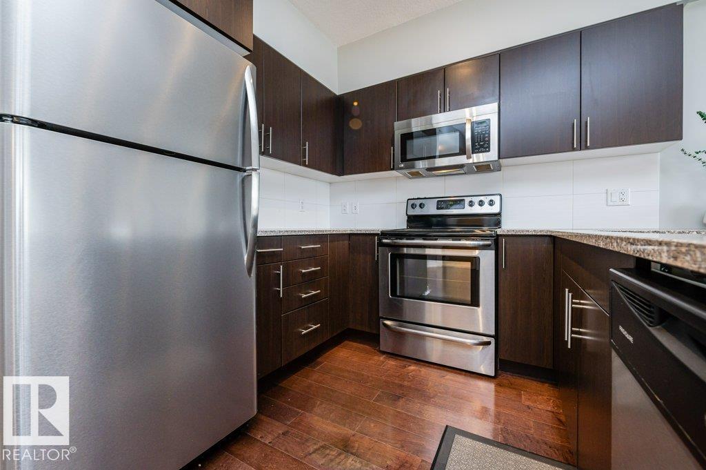 #1705 10152 104 ST NW, Edmonton