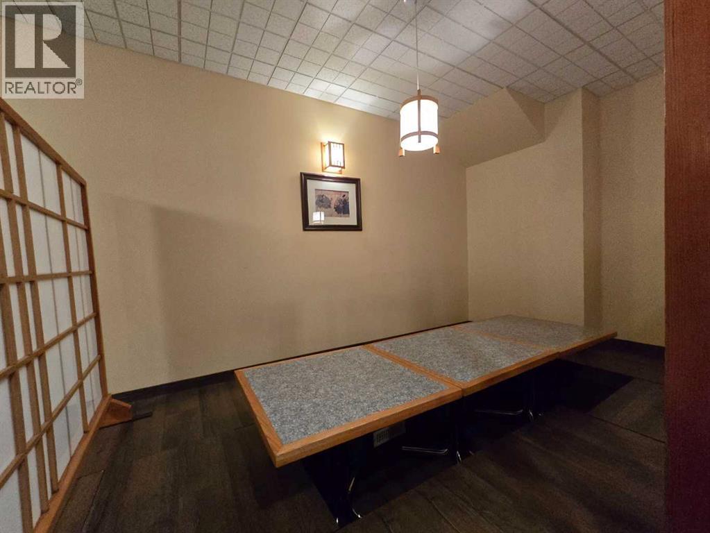 123 4 Street S - Photo 5 of 34, Lethbridge, Alberta