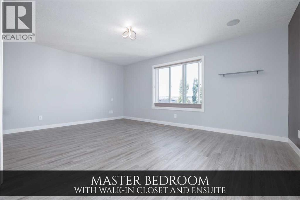 Single Family House for Sale in  Pantego Bay NW Panorama Hills Calgary 