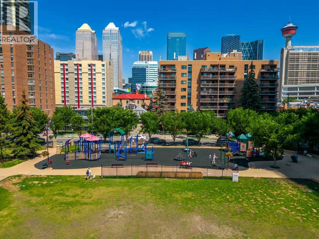 Single Family House for Sale in   th Avenue SW Cliff Bungalow Calgary 